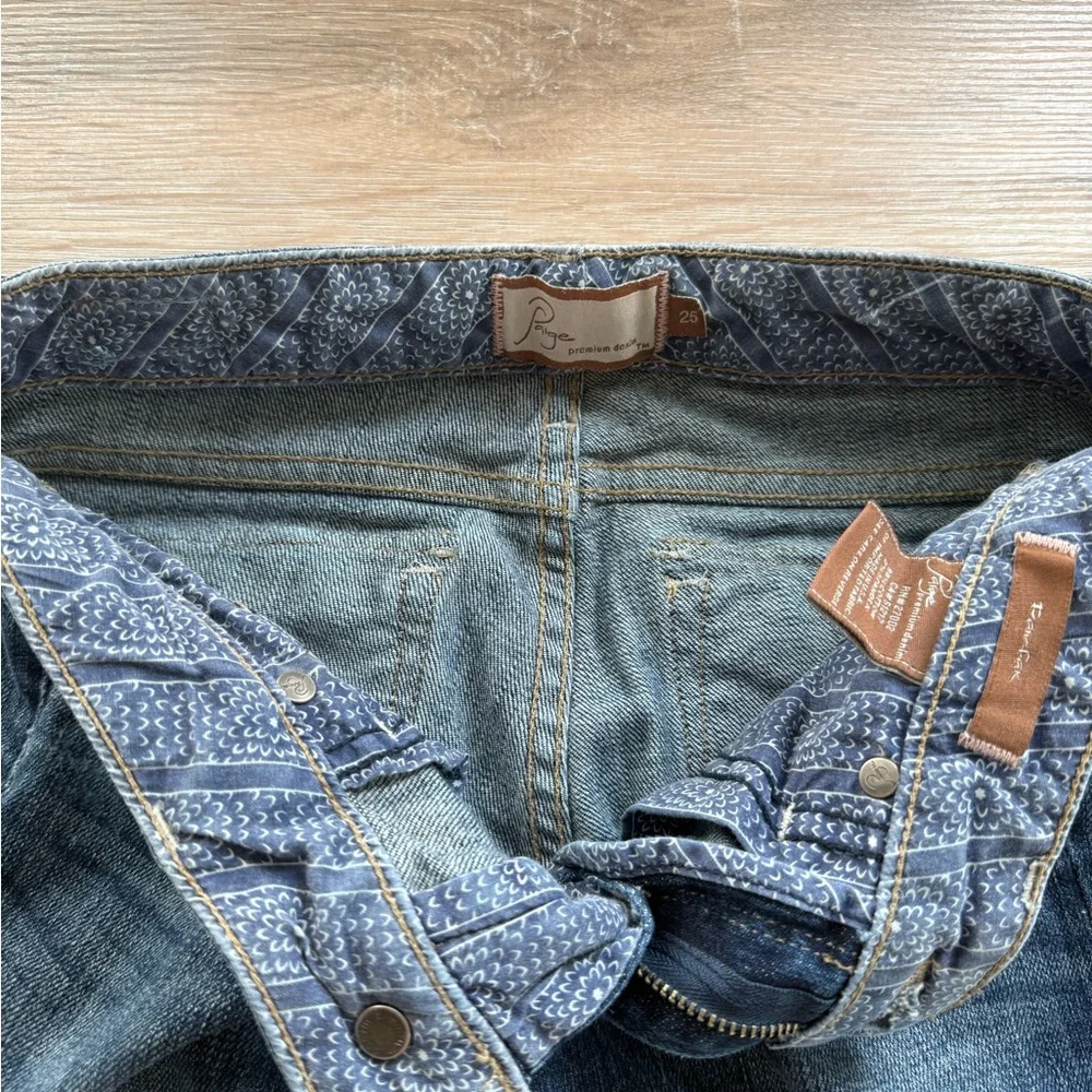 PAIGE Vintage Fairfax Blue Washed Flare‎ Jeans sz 25- Y2K